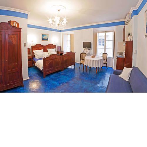 Tina Apartments