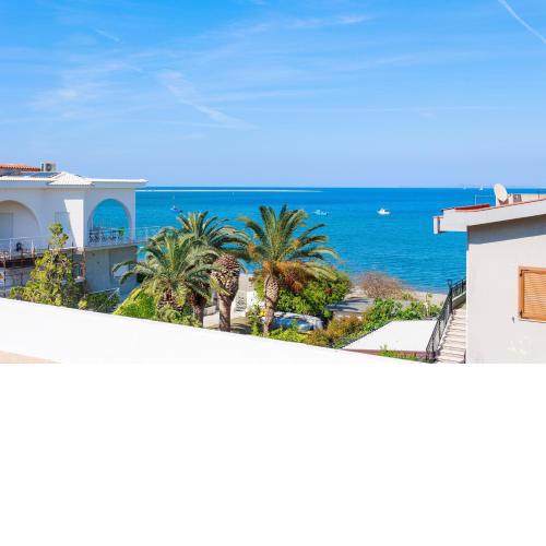 Tindari Villa Beach
