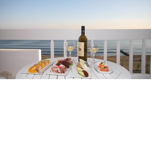 Tinos Beach Hotel