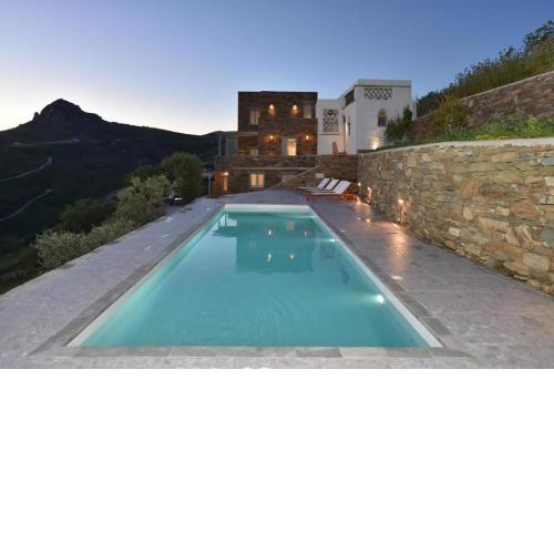 Tinos Pigeon House