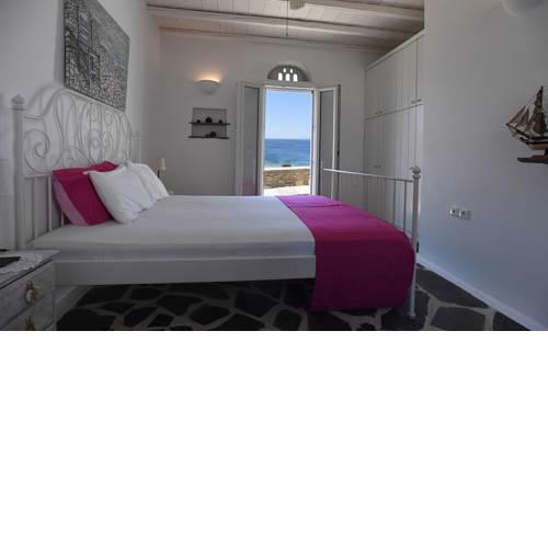 Tinos Traditional Sea Side Villa