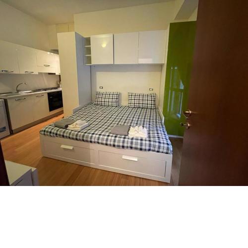 Tiny apartment 25 mq Milano