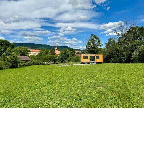 Tiny house Na louce pod kopcem