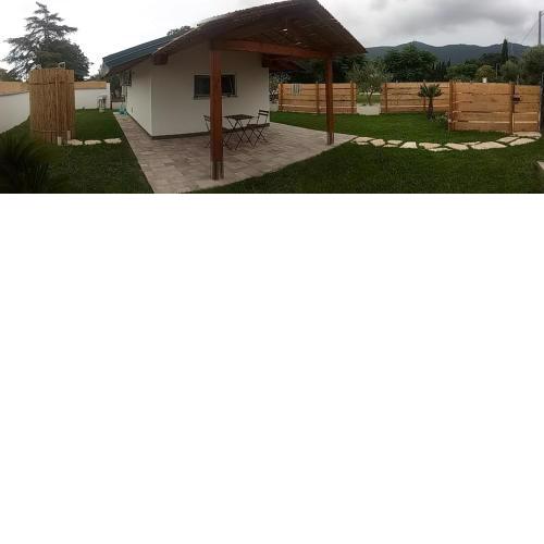 Tiny house