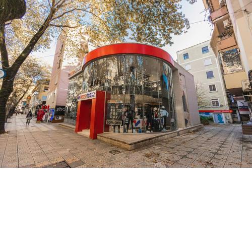 Tirana City Centre Folk Villa