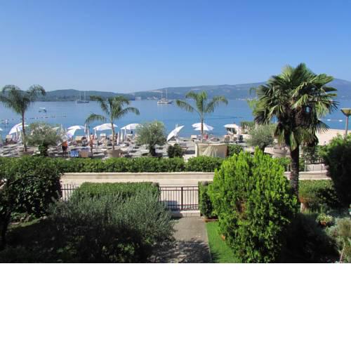Tivat Beachfront Apartment