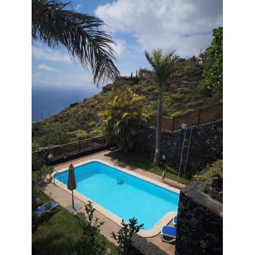 Tkasita Finca La Reverica con Piscina y Asaderos. La Palma, Islas Canarias
