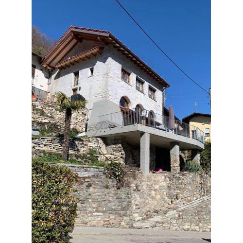 Tolles Loft in den Tessiner Bergen