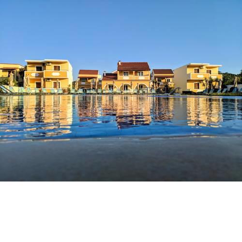 Tondoris Apartments