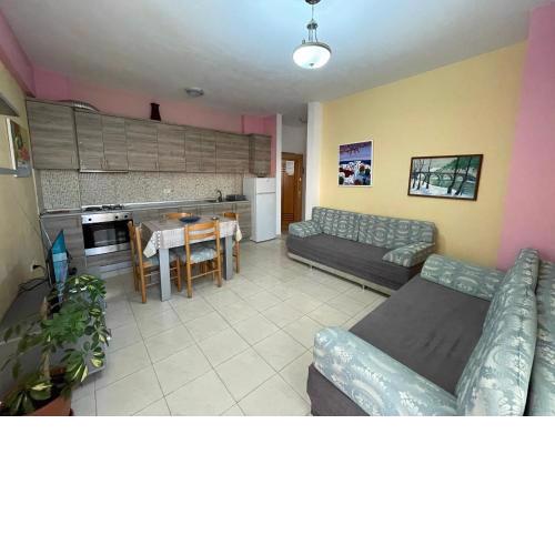 Toni Apartments