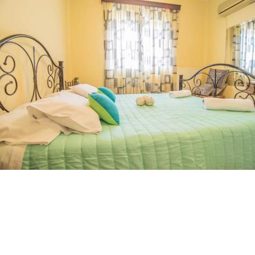 Tonia Apartments