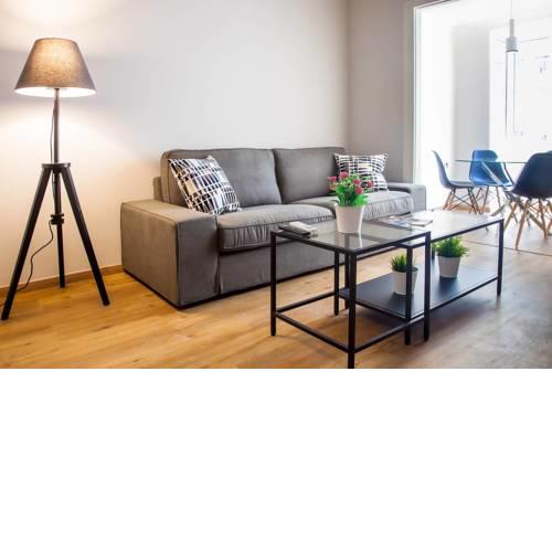 TONI'S Charming Apartment 2BD, close Thisseo Metro