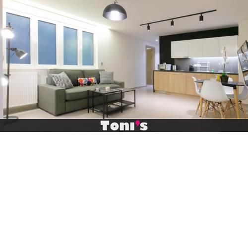 TONI'S Minions 2BD Apartment in the Centre!