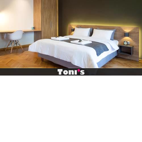 TONI'S Stylish Apartment with 2 Cosy Bedrooms