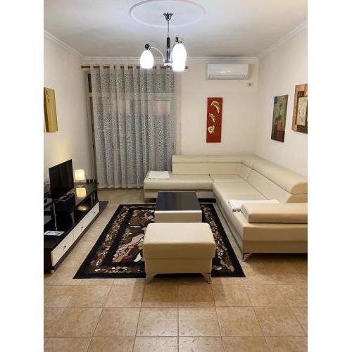Top Central Apartment Tirana