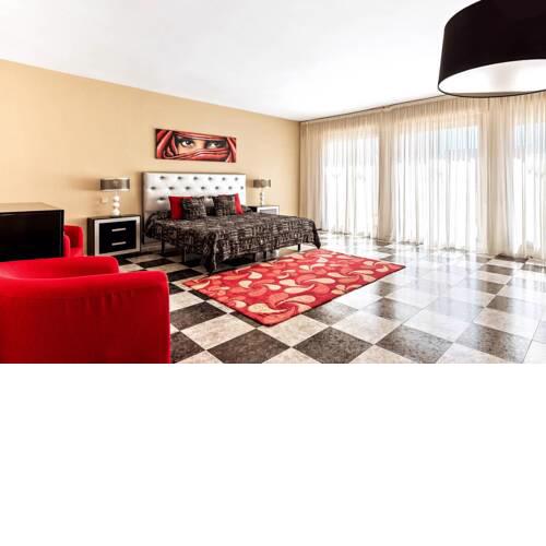 Top Exclusive Puerto Banús Villa With 5 Bedrooms! "15"