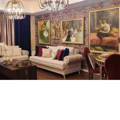 Top Luxury Apartment