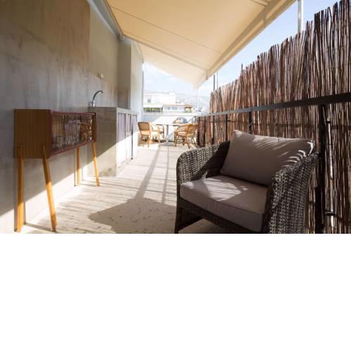 TOP modernes Studio in Athen, grosser Balkon, central & ruhig