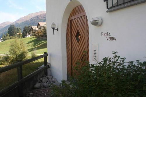 Top Quality Spacious Apartment with Stunning View