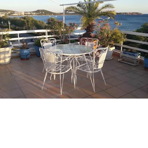 Top studio apartment in Voula