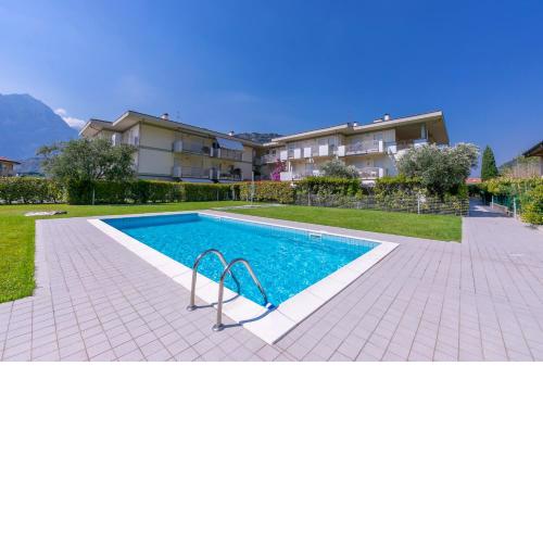 Torbole Relax, Pool & Balcony Apartment