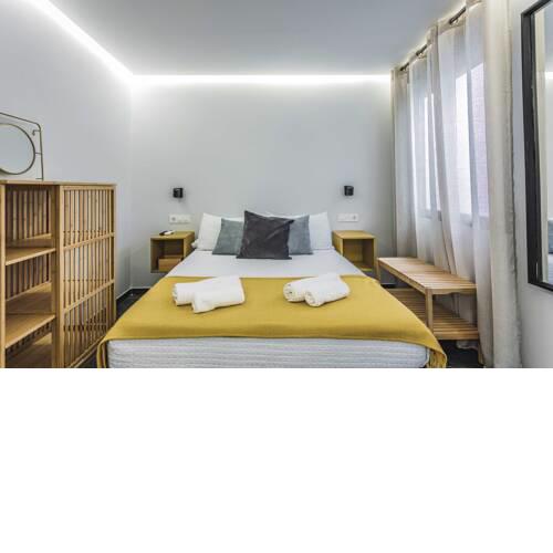 Torre de la Yerba By Cáceres Central Suites