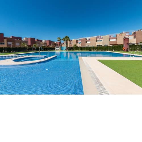 Torrevieja I Familjehus I Pool I Fiber