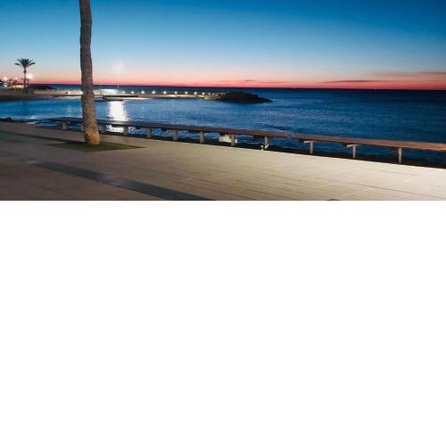 Torrevieja Playa del Cura - 140 m to the beach.