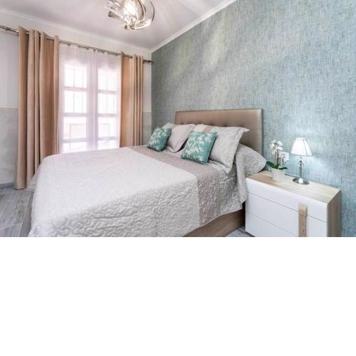 Torviscas playa apartamento moderno con piscinas
