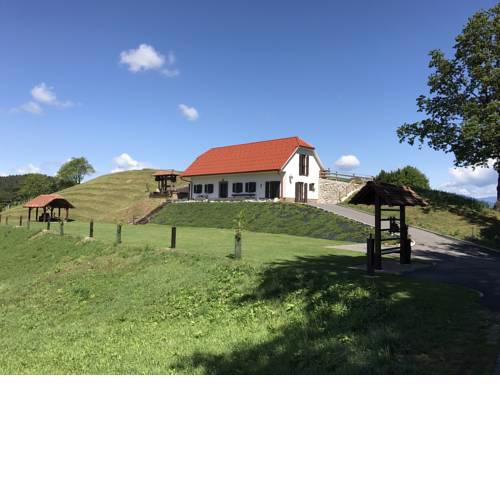 Tourist farm Artisek