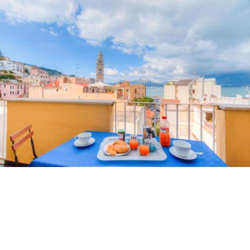 Tower Bell Panoramic Apartment Gaeta