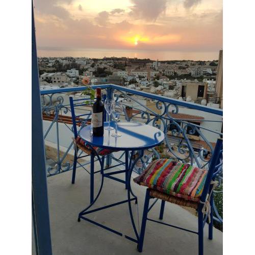 Town Apartment with panoramic seaview