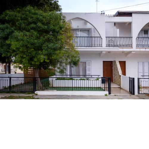 Townhouse in ideal location - Walk everywhere