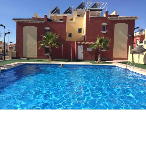 Townhouse premium Altos de la Bahia