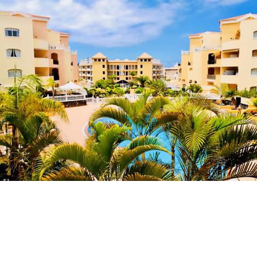 Townhouse with Separate Entrance, Terrace, Patio and Balcony