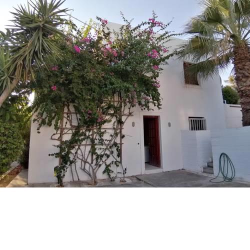Traditional Greek house close to the beach