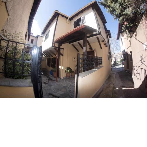 Traditional House in Ano Poli