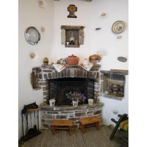 Traditional house paros