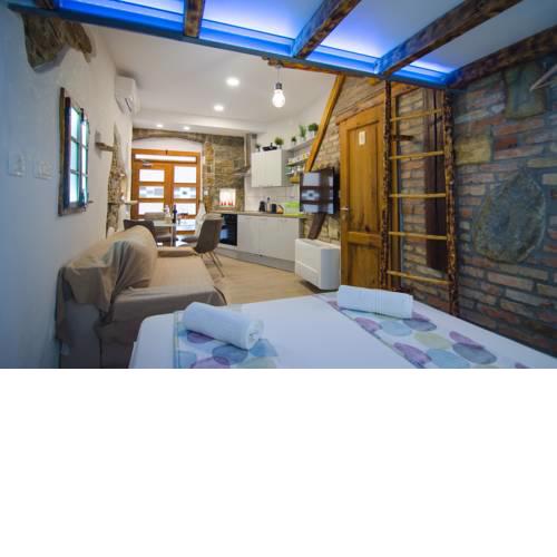 Traditional Piran studio