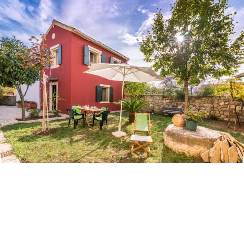 Traditional Rustic Property