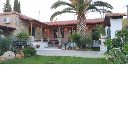 Traditional Villa of Nea Peramos