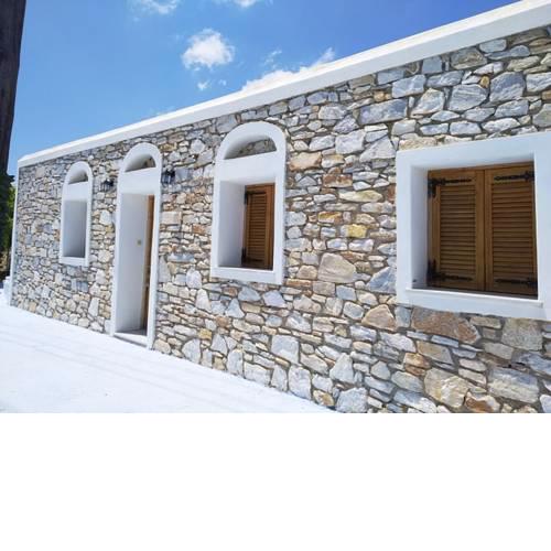 Traditionally Elegant Cycladic House