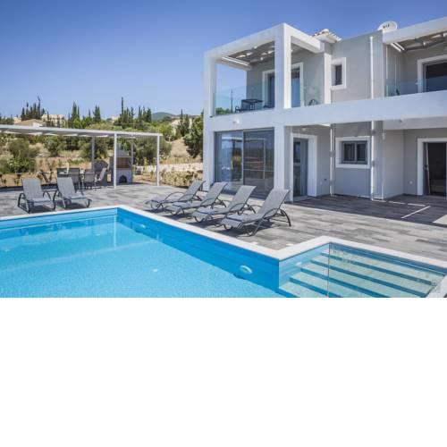 Trapezaki Villa Sleeps 6 Pool Air Con