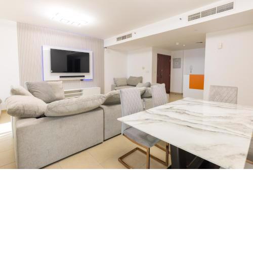 Travel Hub Luxury Hostels