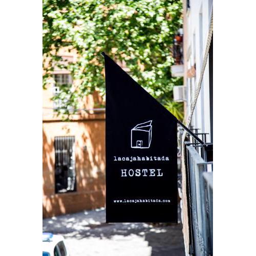 Traveller Box Hostel