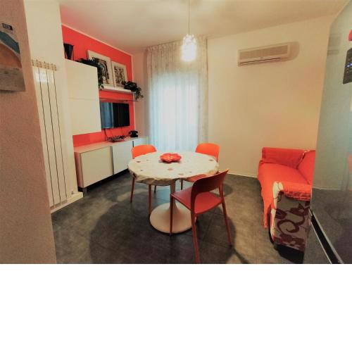 Tre Continenti - Appartamento con parcheggio privato
