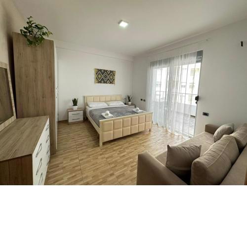 TreA Accomodations - Despacito Port Side