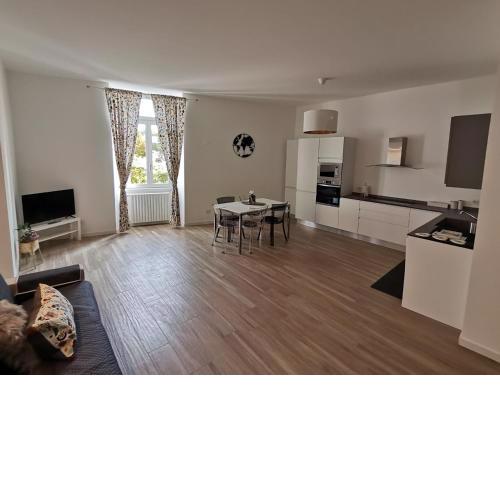 Tree Apartment BG