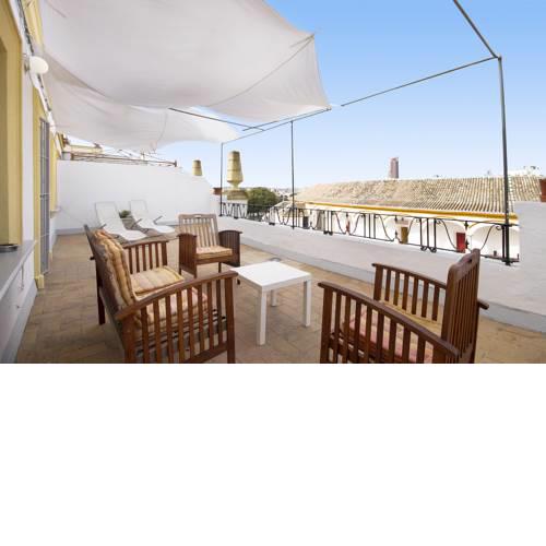 Trendy Penthouse by the Bullring