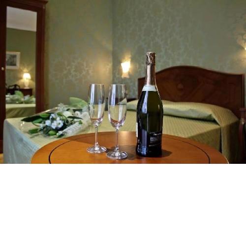 TREVI QQ ROOMS